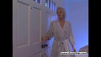 Beautiful Blonde With Hot Cunt