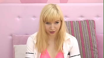 Blonde Teen Shows Ass In Pink Panties