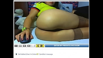 Hot Latina Teen On Webcam 2