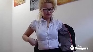 Angel Diamonds Fucks Her Milfy Pussy In Pantyhose