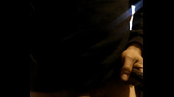 Latino Masturbandose (male Masturbation) Y Mostrando Culo