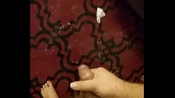 Horny Bear Cums Within Minutes