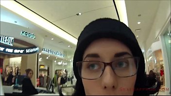 Public Cum Walk At The Mall!