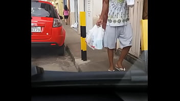 Volumao Na Bermuda Sem Cueca