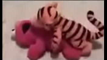 Se Cogen A Elmo :v Sdlg