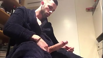 Allhunk 2 - Allhunk.org