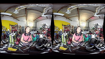 Wankzvr - Zombie Slayers: Origins (feat. Adriana Chechik)