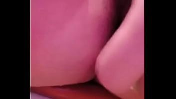 Masturbándome Con Un Cepillo De Dientes (hombre)