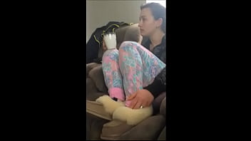 Sexy, Mum, Dangling, Slippers, Sheepskin - Sexy - 2025 - Hot - Show - Video 4862851