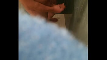 Paja En La Ducha - paja, ducha, soloboy, pillada - Video 4885816