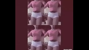 Cecilia Moviendo El Culo 2