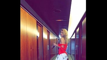 Flashing In Public And Dirty Snapchats