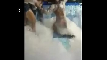 Putas Venezolanas Vs. Putas Dominicanas Pelean En Una Fiesta