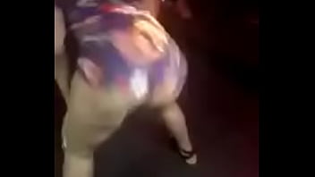 Ass Huge Shaking Wobbly