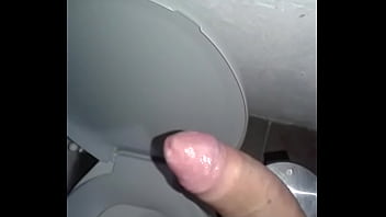 Novinho Dotado Gozando Muito - cumshot, handjob, bigcock, giantcock, brazil, soloboy, whitezilla, floripa - Video 4873366