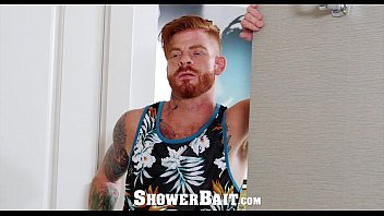 Showerbait - Bennett Anthony Fucks Brendan Phillips In The Shower