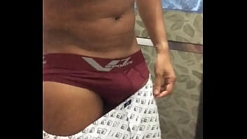 Acordando De Manhã E Fui Mijar