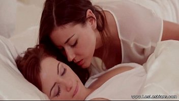 Extraordinary Lesbians Lovers