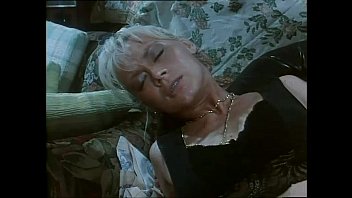 Italian Vintage Porn: Moana Pozzi Is The Goddess Of Sex!