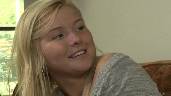 Do You Like Older Woman? - Melissa May, Simone Sonay