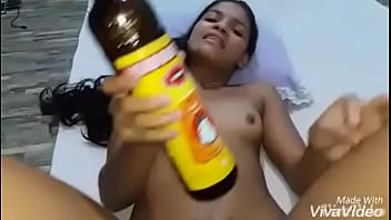 Novinha Batendo Siririca - brasileira, putinha - Video 4890104