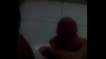 Socando O Punhetão Gostoso