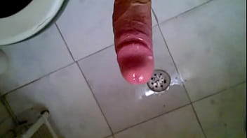 Batendo Punheta Ate Gozar - gozada, porra, gozo, grande, tesao, punheta, gozando, duro, gostoso, rola, pau, soloboy, banheiro, r - Video 4888004