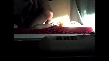 Magrinha Sentando Na Pica Do Gordinho - Parte 2