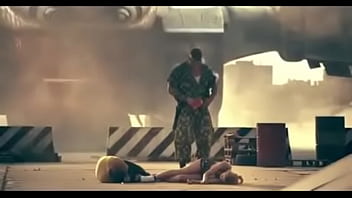 Guy-that-has-100-chance-to-steal-your-gf