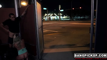 Teen Valerie White Gets Fucked Hard - Teen-hardcore-big-cock-outdoor-ass-petite-blowjob-rough-fuck-fetish-street-extreme-inno - ID4840034