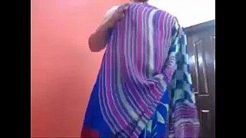 Indian Hot Aunty-big Tight Bobs - Youtube