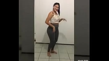 Novinha Que Não Sabe Dançar Viviane