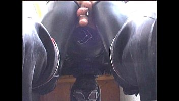 RubberOxAtHome17062000