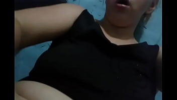 Putinha Thati Batendo Siririca3