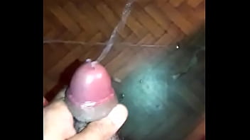 Sacándo Me La Leche - leche, sacando - Video 4798924