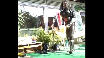 Roxina2006RetroDollWank040906