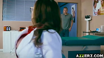 Milf Dr Ariella Ferrera Bangs With A Hot Patient