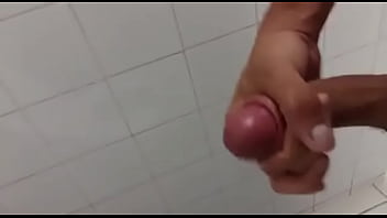 William Pau Torto Da Penha