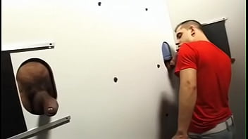 Dicks Iin Abundance At The Glory Hole