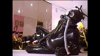 Roxina - Gay, Roxina, Rubberox - Gay - 2025 - Steamy - Performance - Video 4840376