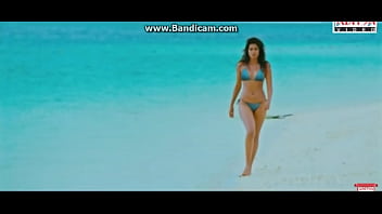 Shraddha Das Hot Beach Walk