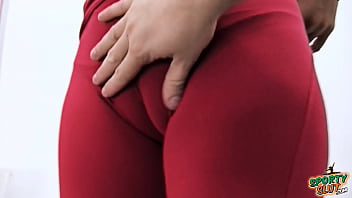Amazing Cameltoe Puffy Pussy In Tight Yoga Pants. Round Ass Too