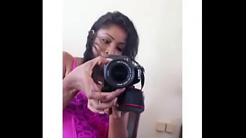 La Mami Sse Graba Sola