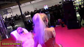 Blonde Italian Pornstar Blowjob And Fisting