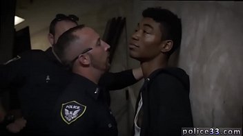 Hot Gay Police Male Nude Photo Suspect On The Run, Gets Deep Dick