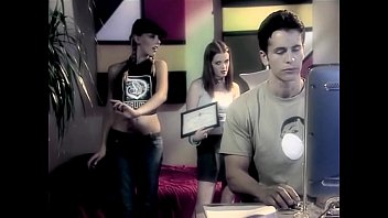 Felix Vicious And Keiko Art School Threesome