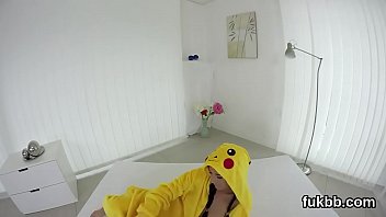 Wacky Girl Fingers Quim And Gets Licked And Penetrated In Pov