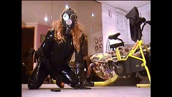 Roxina2003LonelyRubber2003