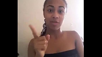 Morena Gostosa De Fio Dental