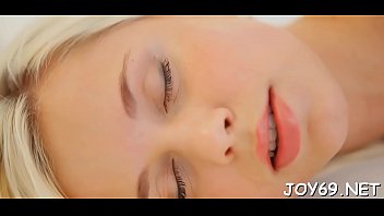 Chick Adores Good Softcore - dildo, teen, babe, fingering, toy, masturbation, solo, tinytits, freeteenporn, white-pussy, teenporn - Video 4769006